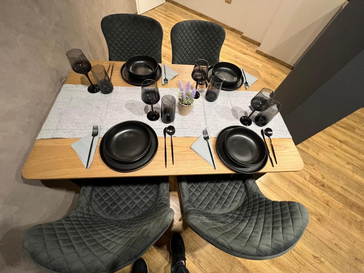 Apartament Varosha Luxury 로베치 외부 사진
