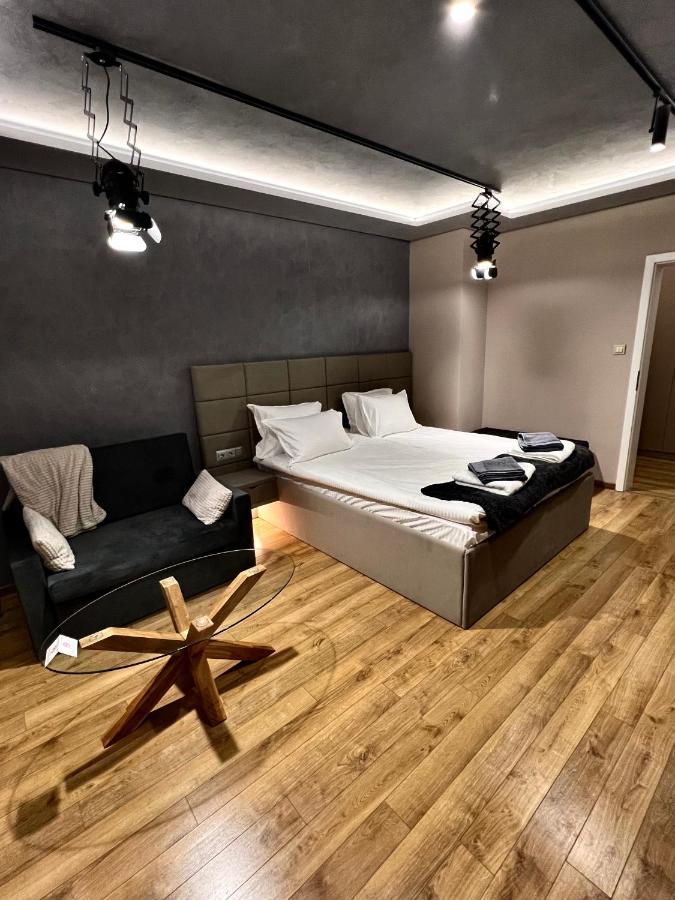 Apartament Varosha Luxury 로베치 외부 사진