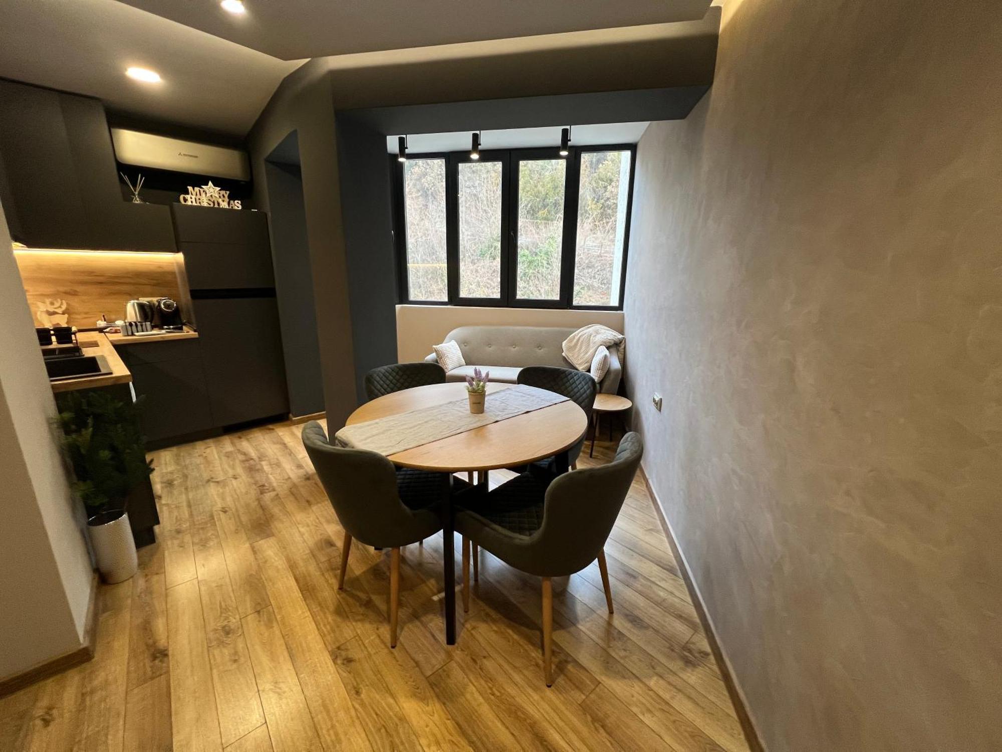 Apartament Varosha Luxury 로베치 외부 사진